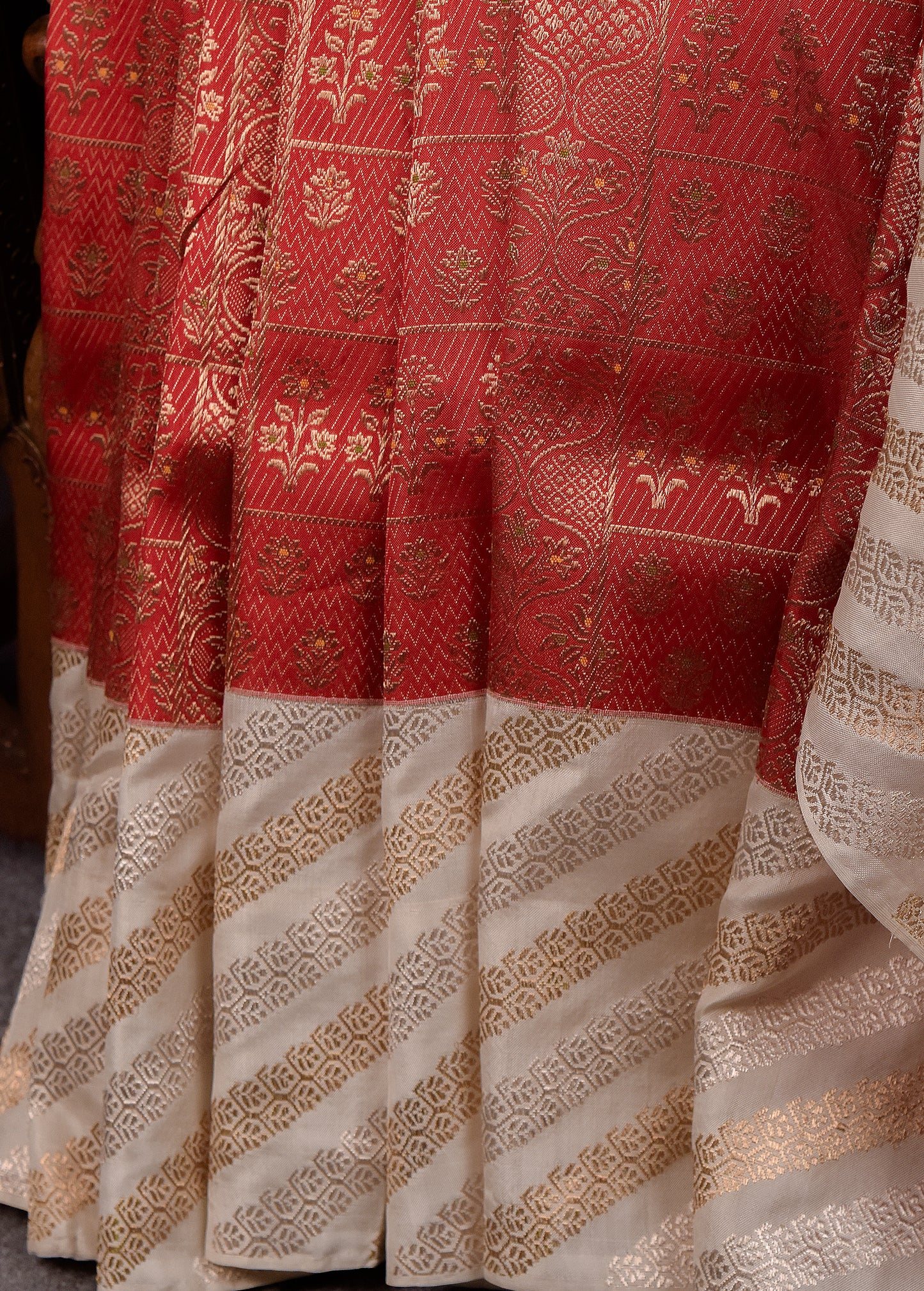 Red Pure Silk Katan Banarasi Saree