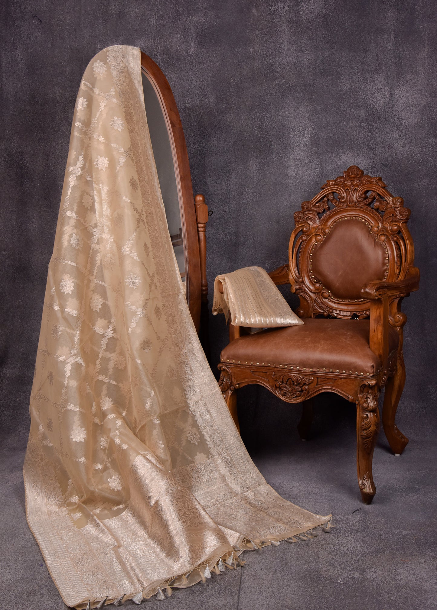 Lush Ivory Pure Silk Kora Banarasi Saree