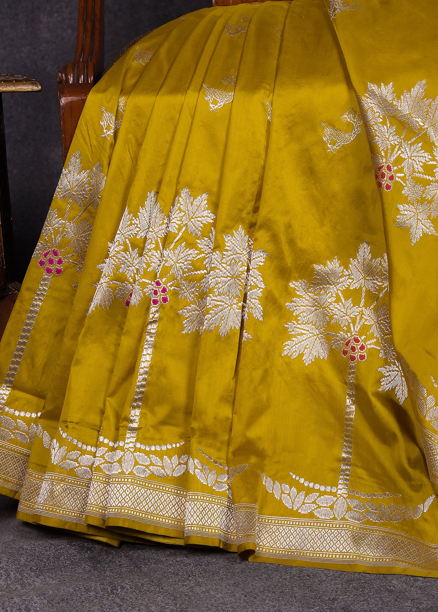 Chartreuse Pure Silk Katan Banarasi Saree